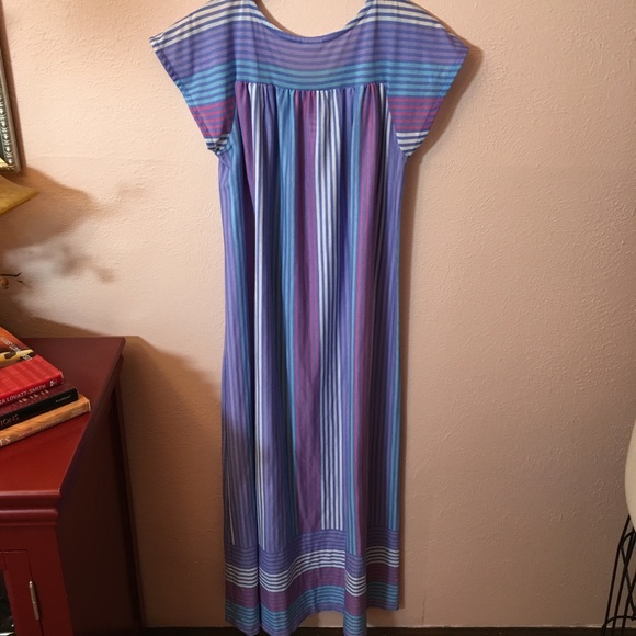 VTG Retro Striped Full Length Night Gown - Picture 4 of 15